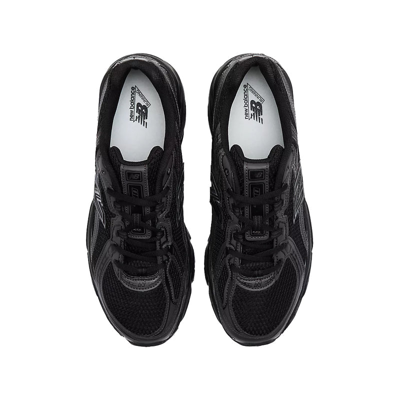 740 TRIPLE BLACK