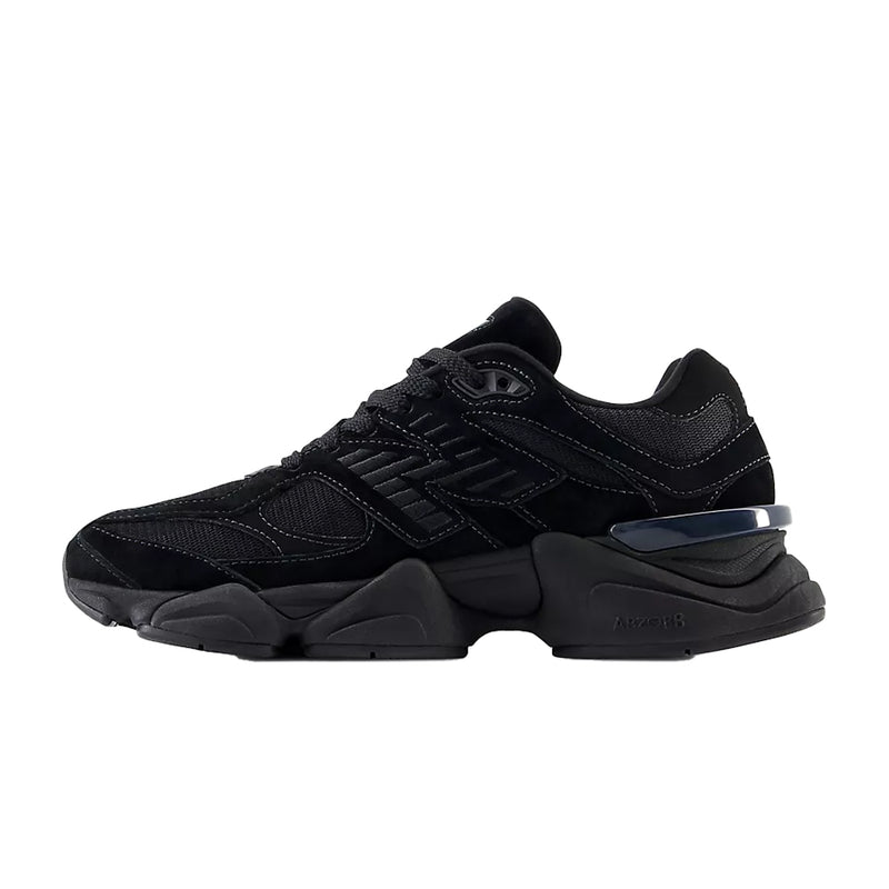 9060 TRIPLE BLACK