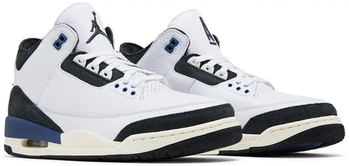 A MA MANIÉRE X JORDAN 3 RETRO OG SP 'DIFFUSED BLUE’