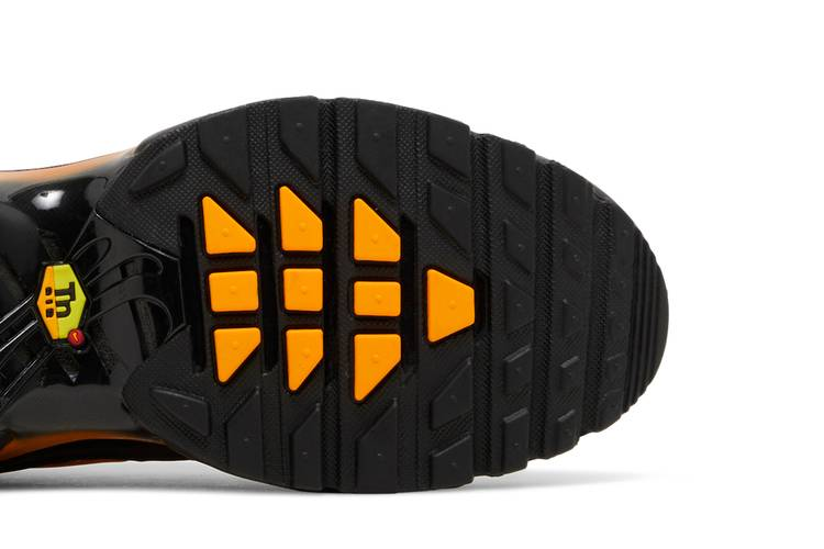 Air Max Plus Black Sundial