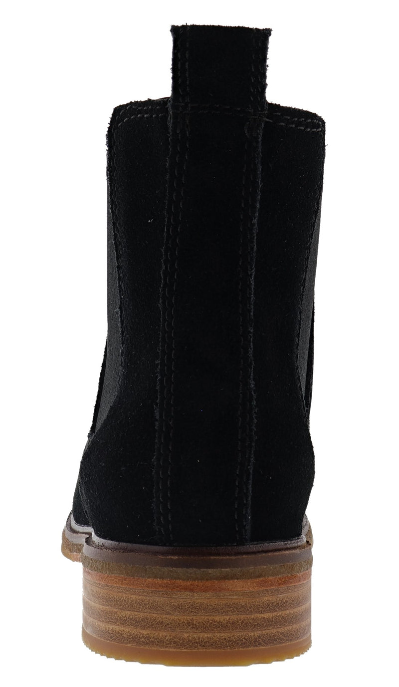 Clarks Women's Clarkdale Arlo Low Heel Ankle Boots