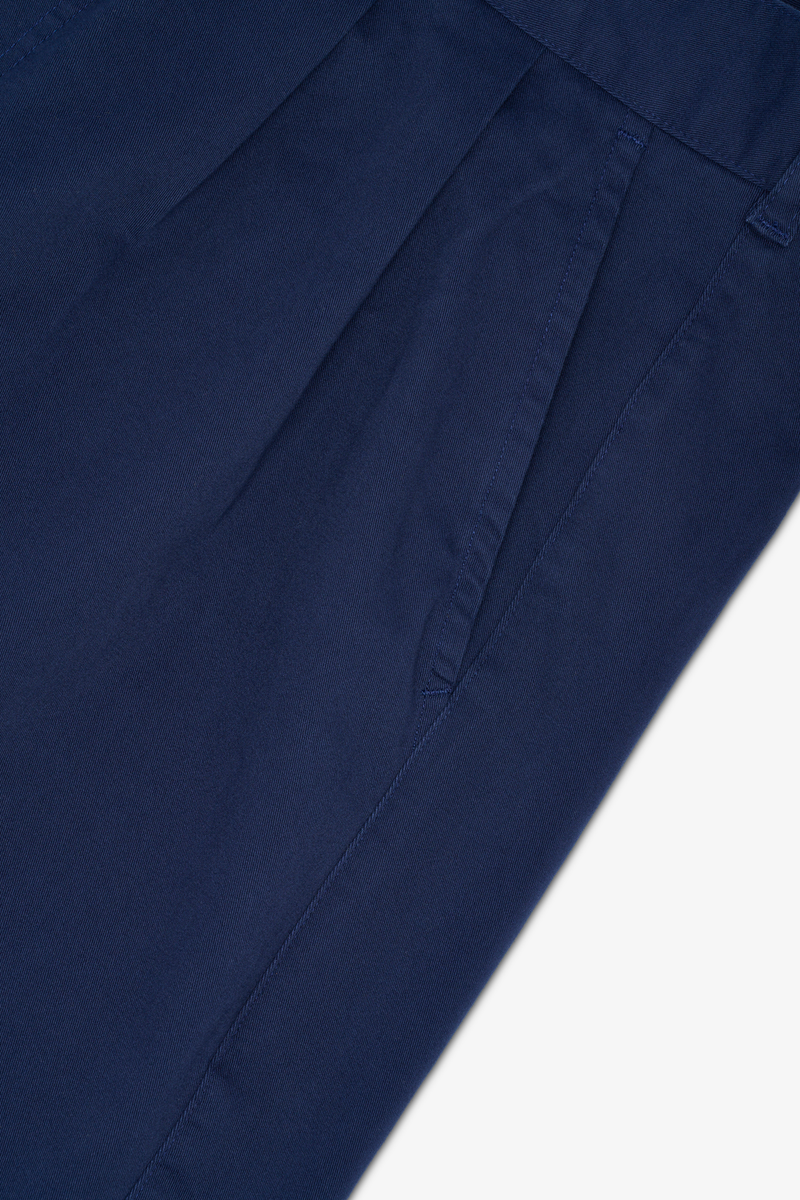 Classic Pleated Short