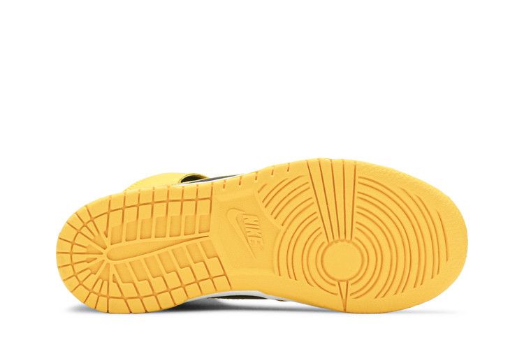 Dunk High Iowa (2020) (PS)
