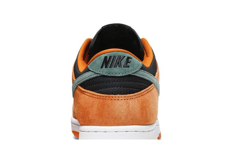 Dunk Low Ceramic