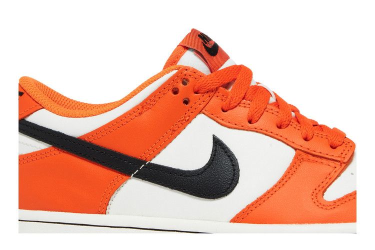 Dunk Low Halloween (2022) (GS)