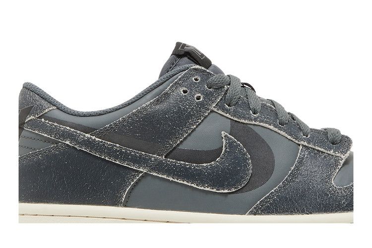 Dunk Low Halloween (2022) (GS)