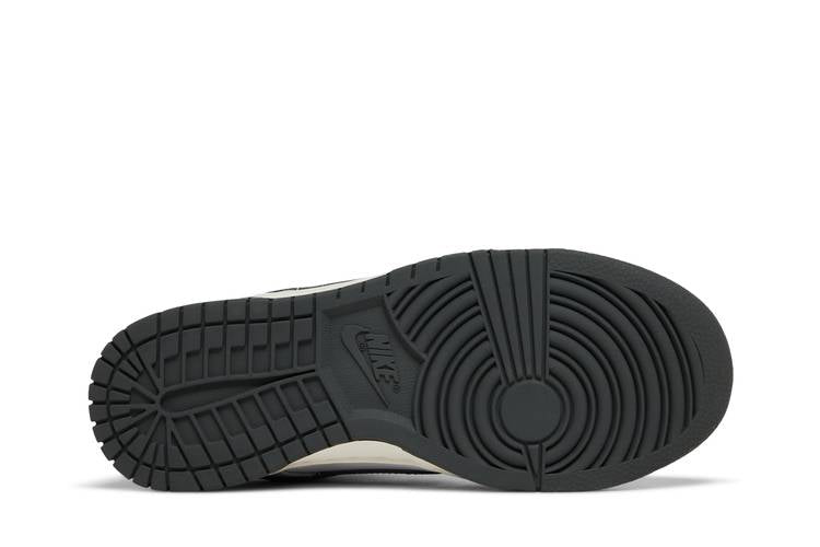 Dunk Low Light Smoke Grey (Women's)