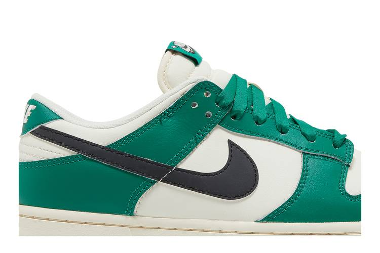 Dunk Low SE Lottery Pack Malachite Green