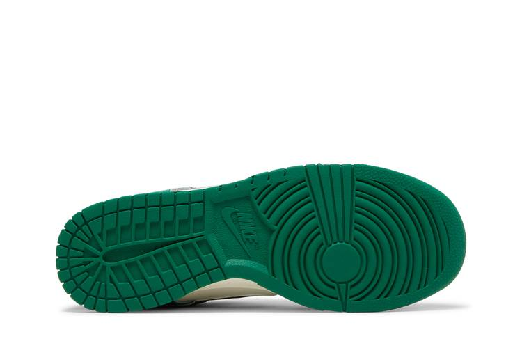 Dunk Low SE Lottery Pack Malachite Green
