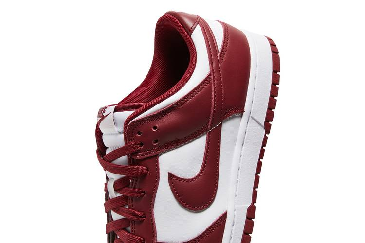 Dunk Low Team Red (2022/2023)
