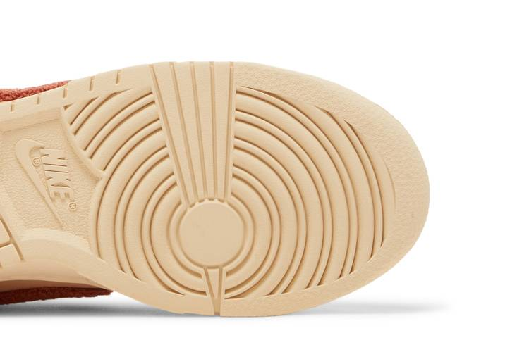 Dunk Low Terry Swoosh (Women's)