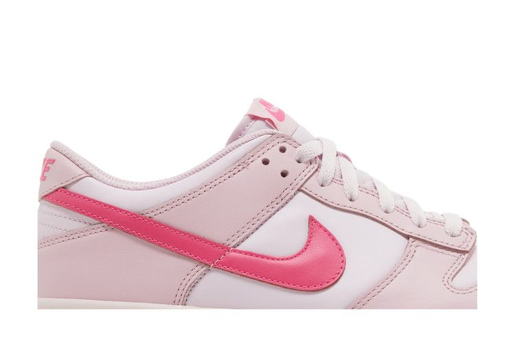 Dunk Low Triple Pink (GS)