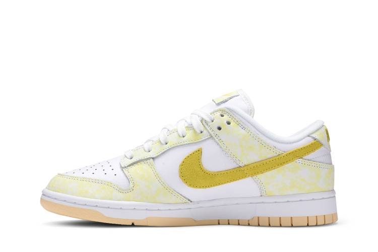 Dunk Low Yellow Strike (Women's)