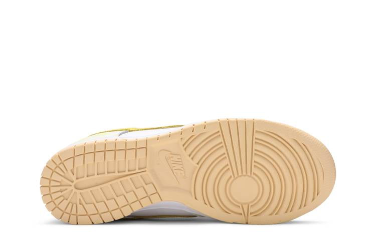 Dunk Low Yellow Strike (Women's)