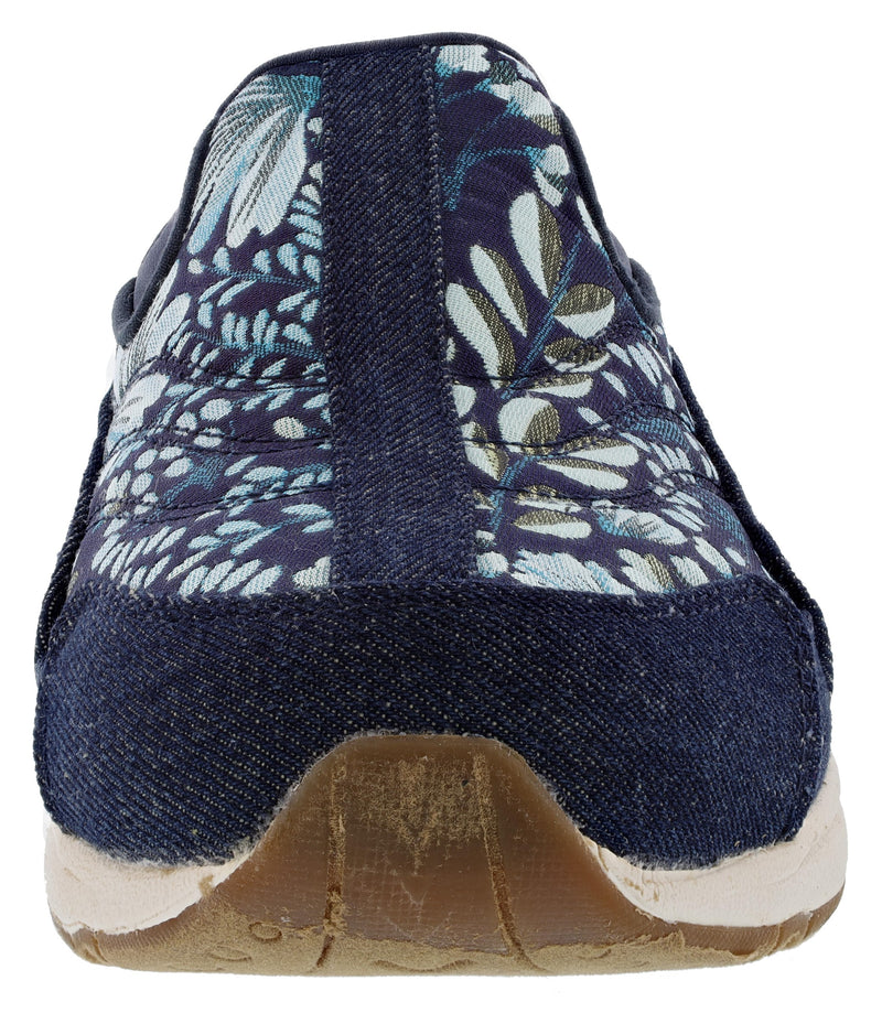 Easy Spirit Women's TravelTime Athletic Clogs