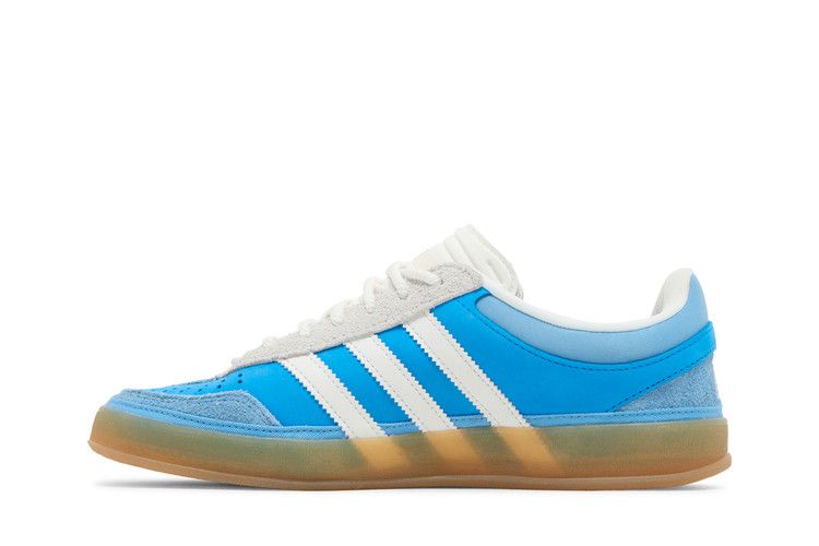 Gazelle Indoor Bad Bunny San Juan
