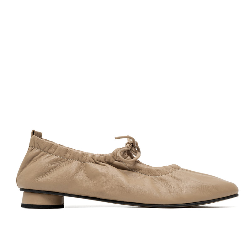 GEMMA ALMOND FLATS