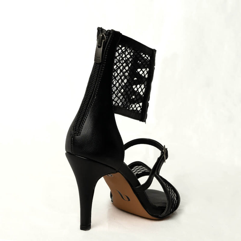 Hannah - Black Vegan Leather - Street Sole