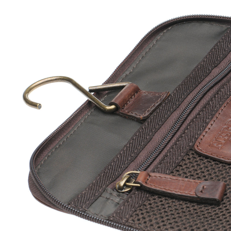 Product image for Herring Spruce Washbag in mahogany grain