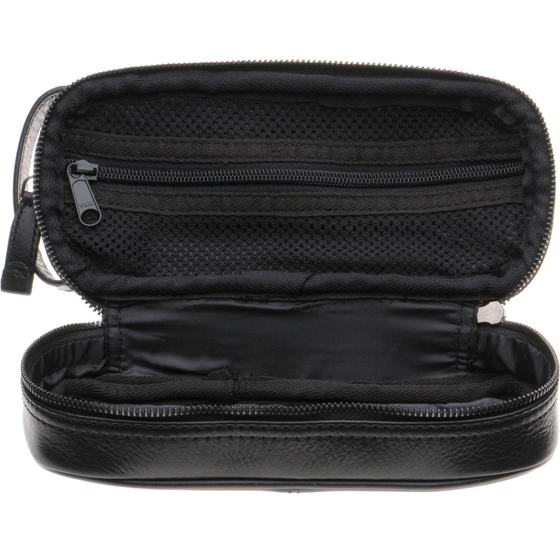Product image for Herring Washbourne II (Washbag) in black