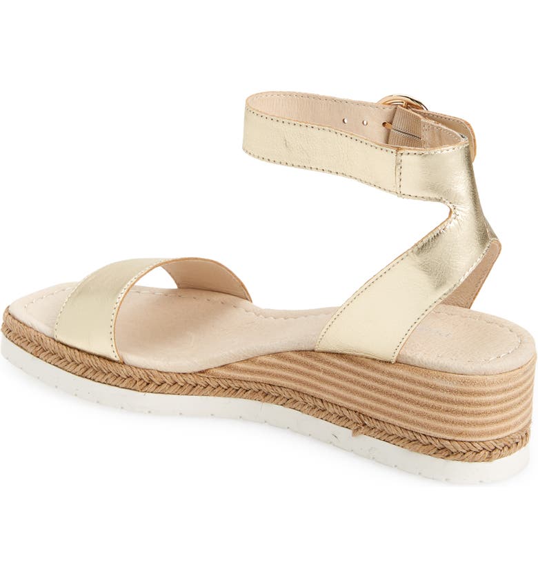 Women's Django & Juliette Irish in Pale Gold Leather. Sku: DJ15825F39LE