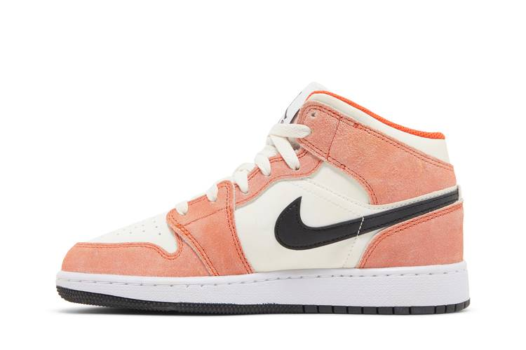 Jordan 1 Mid SE Orange Suede (GS)