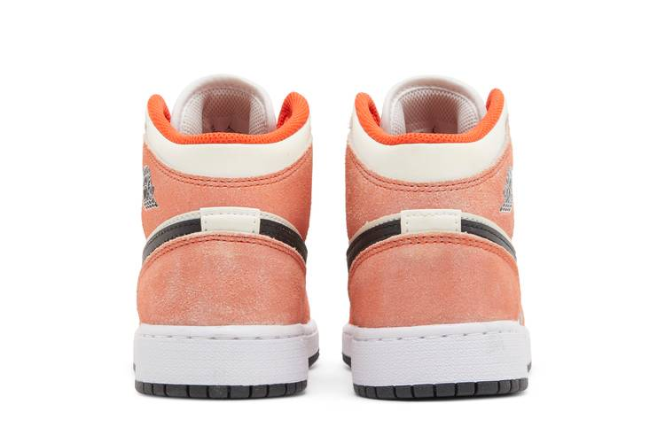 Jordan 1 Mid SE Orange Suede (GS)