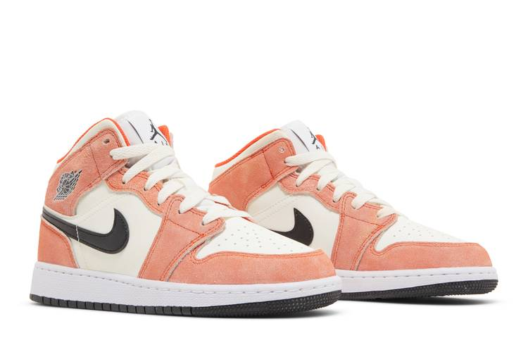 Jordan 1 Mid SE Orange Suede (GS)