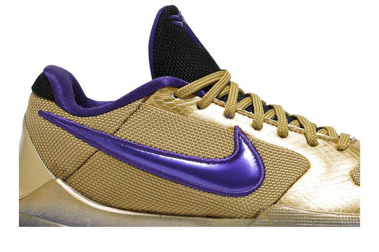 Kobe 5 Protro Undefeated Hall of Fame