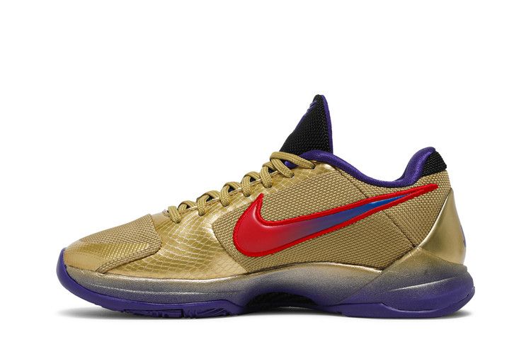 Kobe 5 Protro Undefeated Hall of Fame