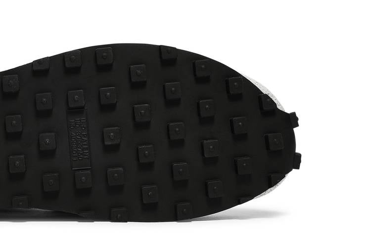 LD Waffle SF sacai Fragment Grey