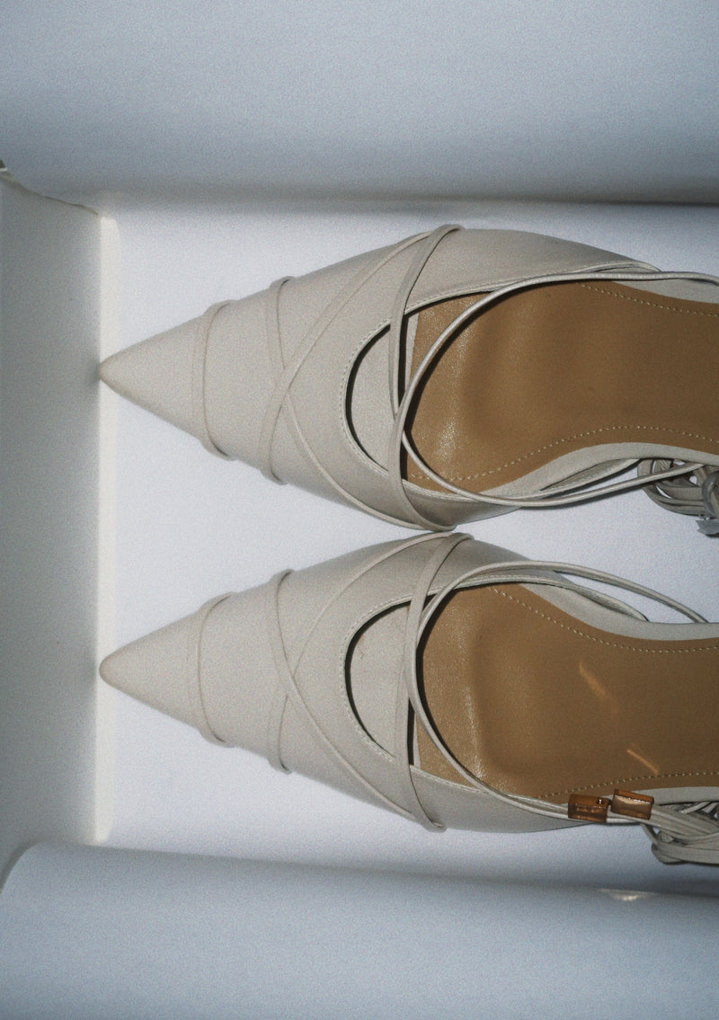 MARTHA OFF WHITE HEELS