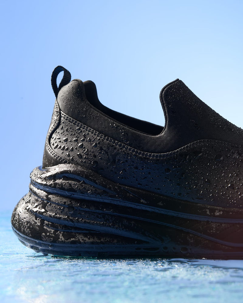 Men's Ona - All Black Option