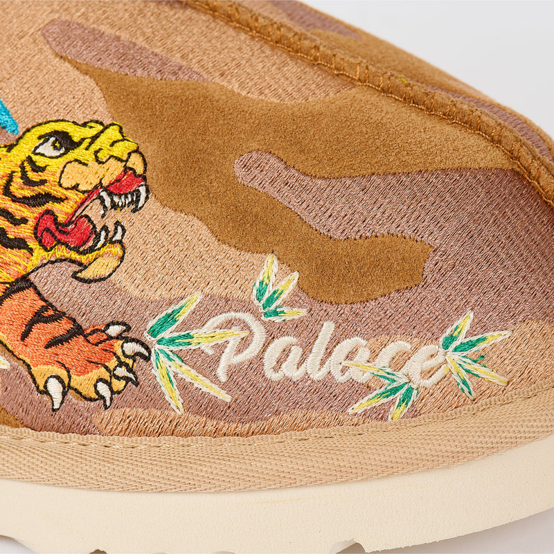 Palace UGG Tasman Slipper Chestnut Camo
