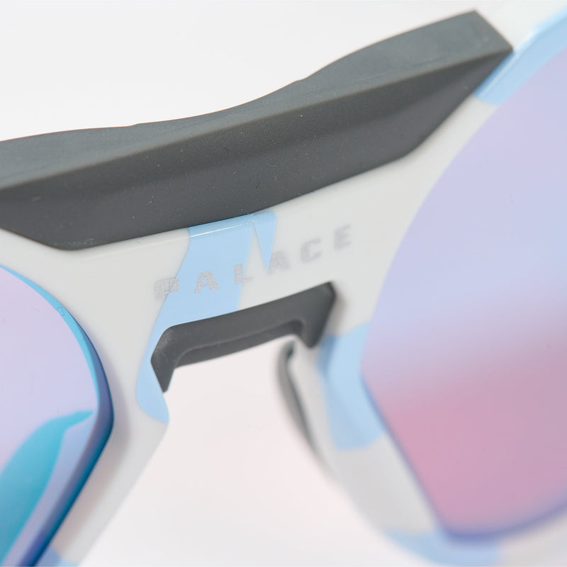 Palace x Oakley Clifden Sunglasses Cloud
