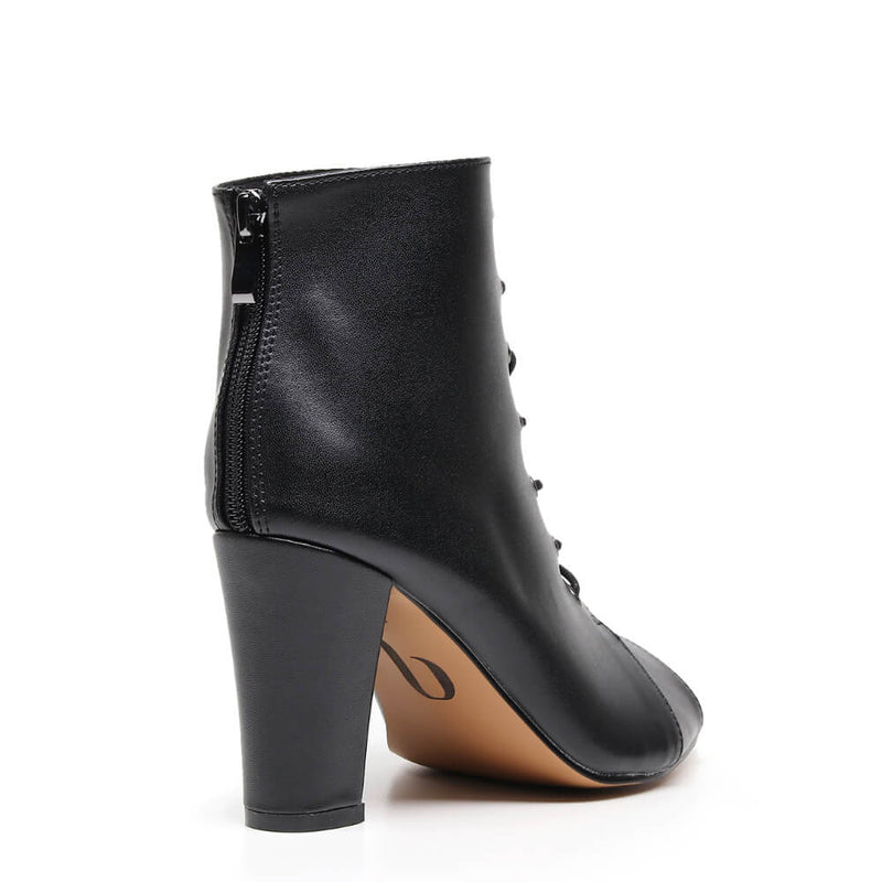 Parker Wide Fit - Black Vegan Leather - Suede Sole