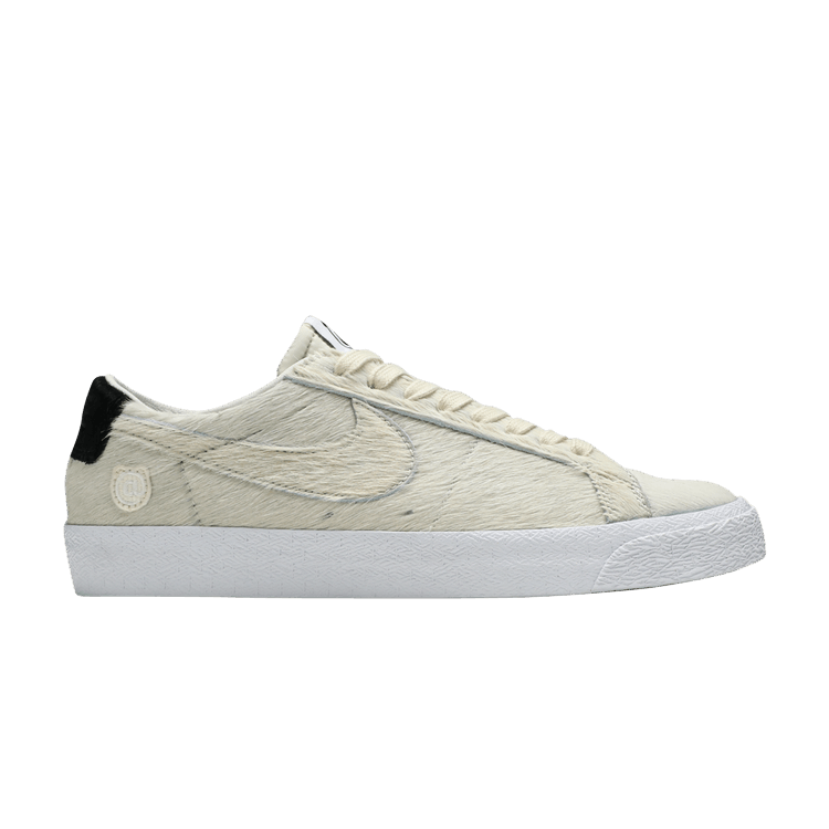 SB Blazer Low Medicom Toy (2020)