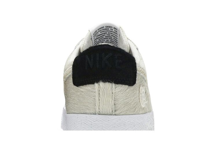 SB Blazer Low Medicom Toy (2020)