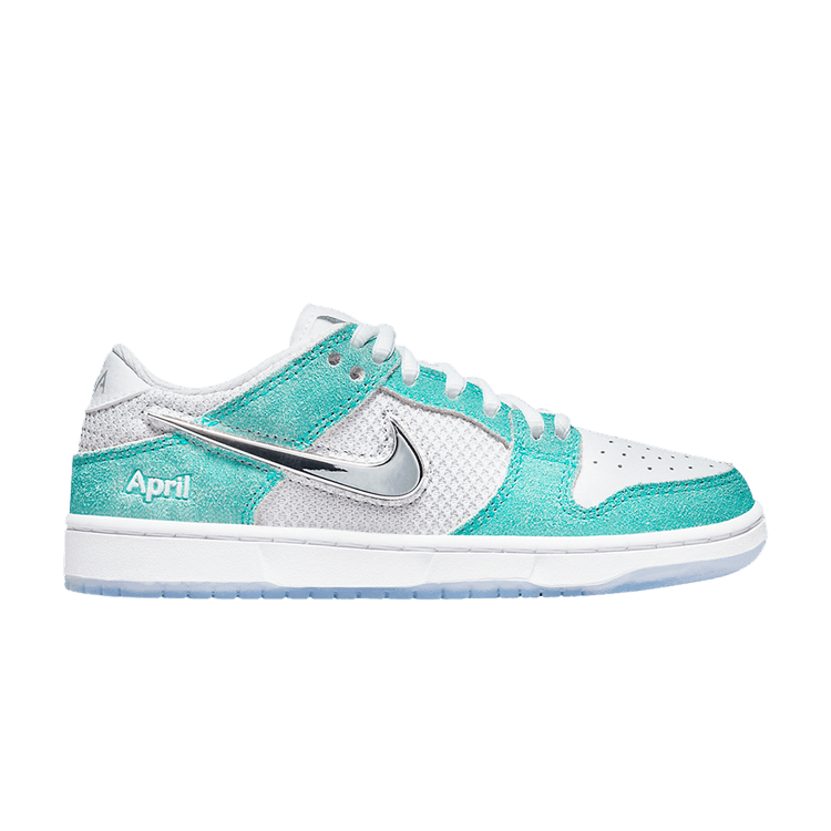 SB Dunk Low April Skateboards (PS)