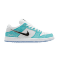 Nike SB Dunk Low April Skateboards - Side Kicks