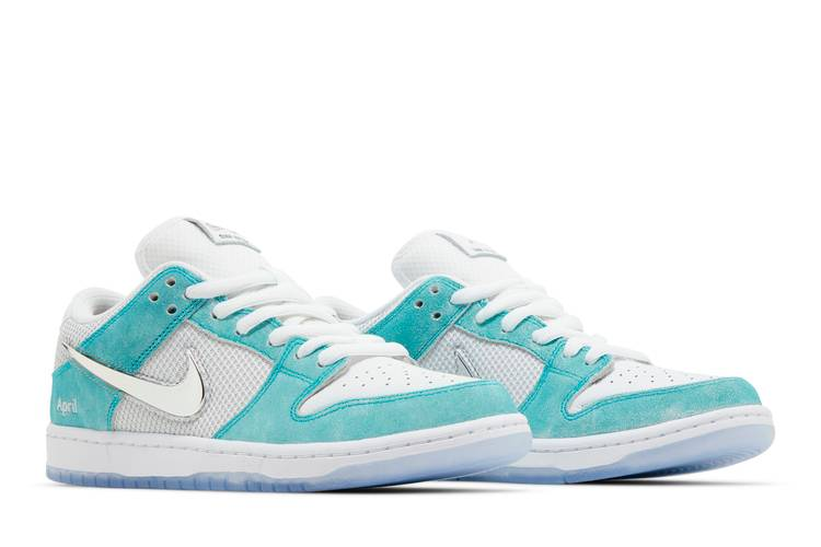 SB Dunk Low April Skateboards