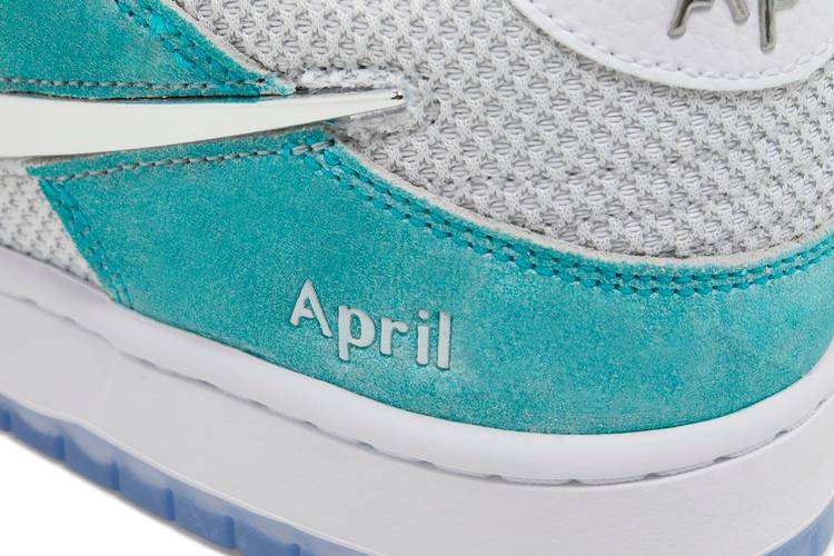SB Dunk Low April Skateboards