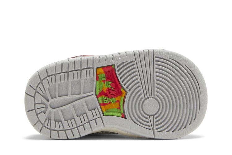 SB Dunk Low Be True Xavier Schipani (TD)