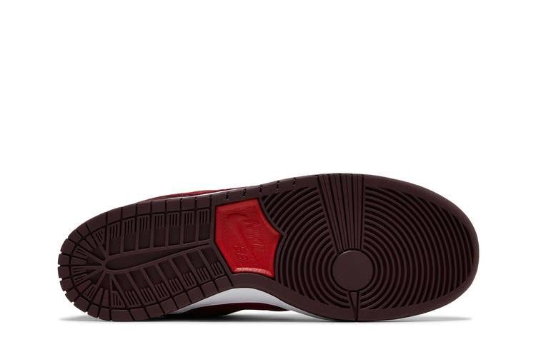 SB Dunk Low Cherry