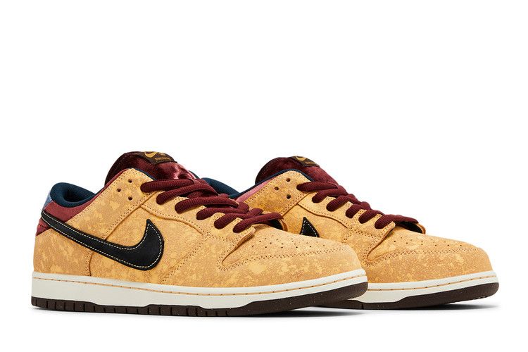SB Dunk Low City of Cinema