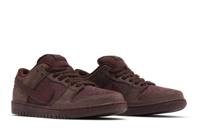 SB Dunk Low City of Love Burgundy Crush