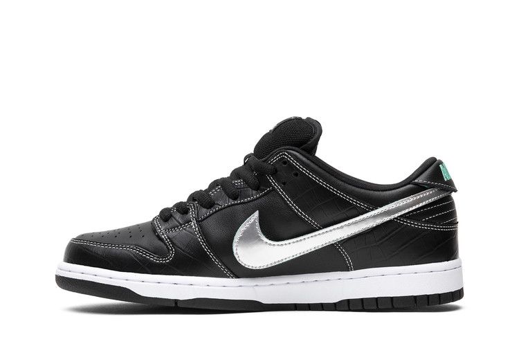 SB Dunk Low Diamond Supply Co. Black Diamond