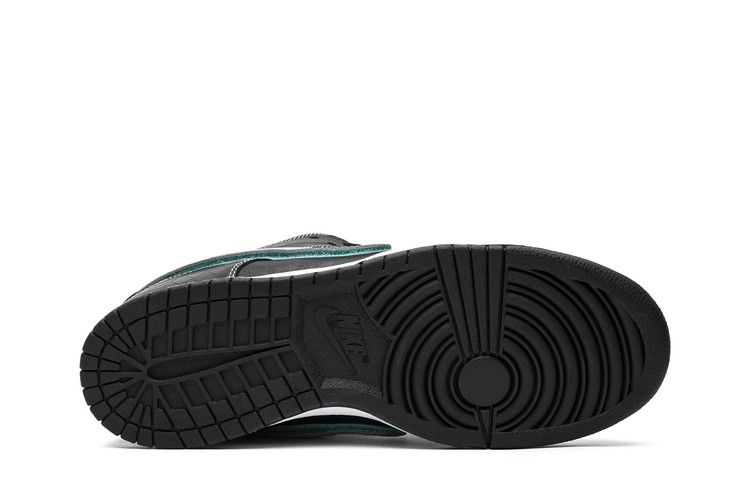 SB Dunk Low Diamond Supply Co. Black Diamond
