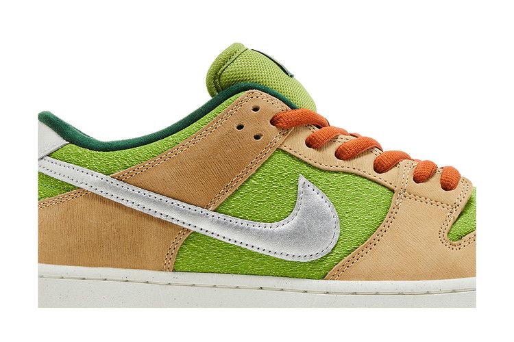 SB Dunk Low Escargot