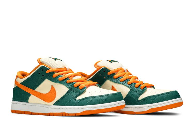 SB Dunk Low Legion Pine Kumquat